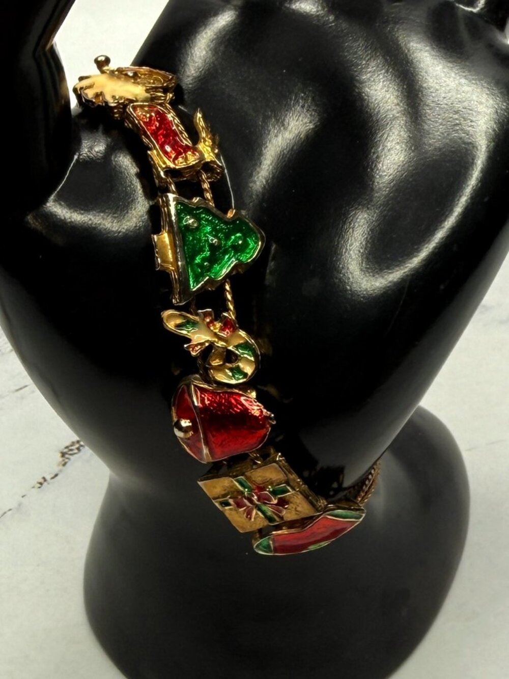 Vintage Sliding Charm Christmas Gold Tone Enameled Bracelet Santa Tree Bell Deer